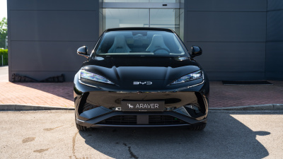BYD SEALION 7 Excellence AWD (pohľad zboku)
