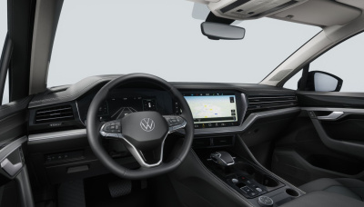VW Touareg 3.0 TDI Limited (pohľad do interiéru)
