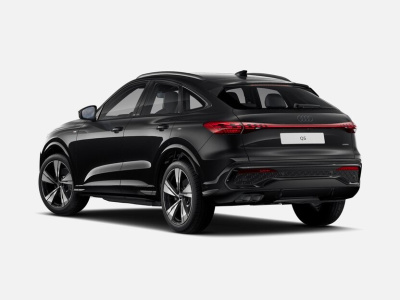 AUDI Q5 Sportback 2.0 TDI Quattro (pohľad spredu)