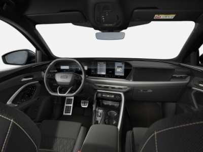 AUDI Q5 Sportback 2.0 TDI Quattro (pohľad spredu)