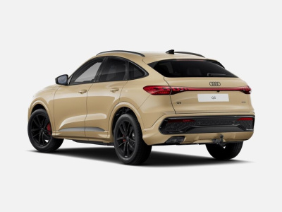 AUDI Q5 Sportback 2.0 TDI Quattro (pohľad spredu)