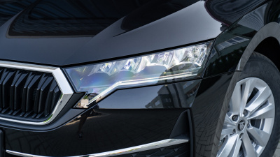 Škoda Octavia 2.0 TDI Selection (pohľad do interiéru)