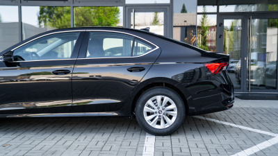 Škoda Octavia 2.0 TDI Selection (pohľad do interiéru)
