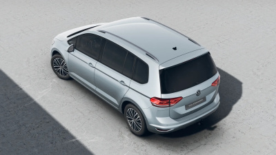 VW Touran 1.5 TSI Limited (pohľad do interiéru)