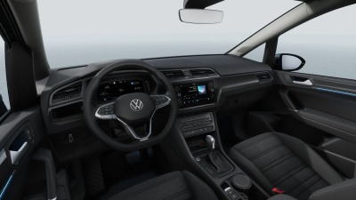 VW Touran 1.5 TSI Limited (pohľad do interiéru)