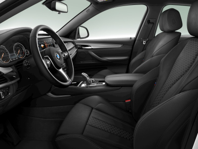 BMW X6 40d xDrive (pohľad do interiéru)