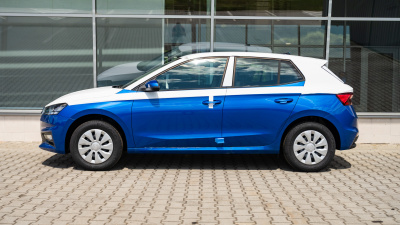Škoda Fabia 1.0 MPI Extra (pohľad zboku)
