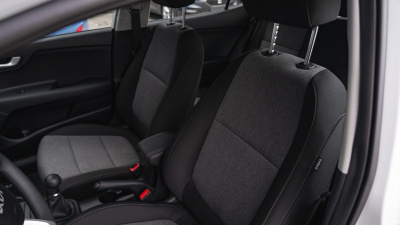 Kia Stonic 1.2 DPI Silver
