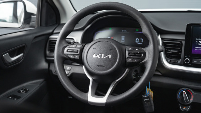 Kia Stonic 1.2 DPI Silver