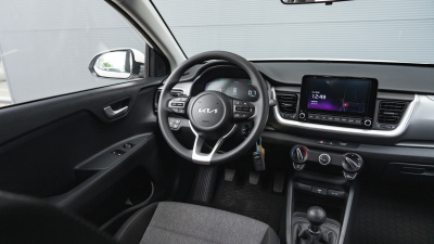 Kia Stonic 1.2 DPI Silver