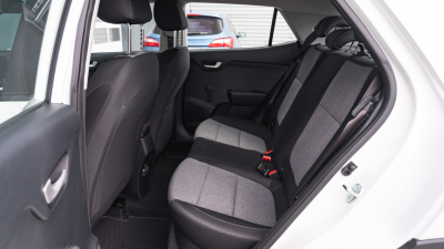 Kia Stonic 1.2 DPI Silver