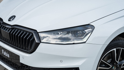 Škoda Fabia 1.5 TSI Monte Carlo (pohľad do interiéru)