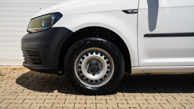 VW Caddy Cargo Maxi 2.0 TDI (pohľad spredu)