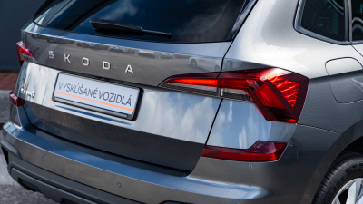 Škoda Kamiq 1.0TSI Top Selection (pohľad do interiéru)