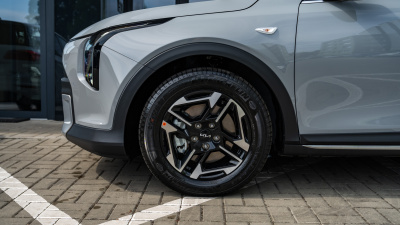 Kia XCeed 1.6 T-GDi 7 DCT Silver (pohľad do interiéru)