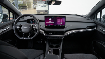 Škoda Elroq 60 Sportline (pohľad do interiéru)