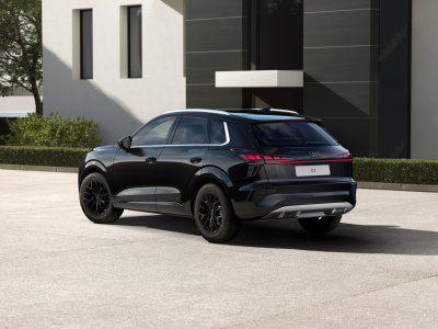 AUDI Q3 1.5 TFSI (pohľad spredu)