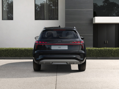 AUDI Q3 1.5 TFSI (pohľad do interiéru)