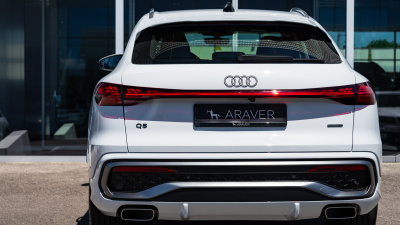 AUDI Q5 Sportback 2.0 TFSI Quattro (pohľad do interiéru)