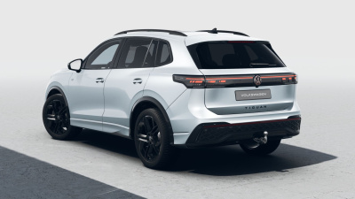 VW Tiguan 2.0 TSI R-Line Limited 4x4 (pohľad zozadu)