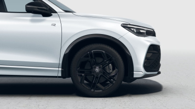 VW Tiguan 2.0 TSI R-Line Limited 4x4 (pohľad do interiéru)