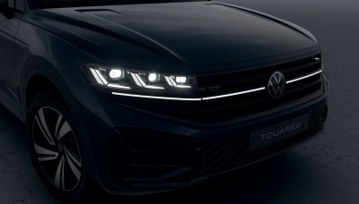 VW Touareg 3.0 TDI R-Line Final Edition (pohľad do interiéru)