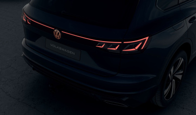 VW Touareg 3.0 TDI R-Line Final Edition (pohľad do interiéru)