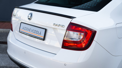 Škoda Rapid  1.2 TSI  (pohľad do interiéru)