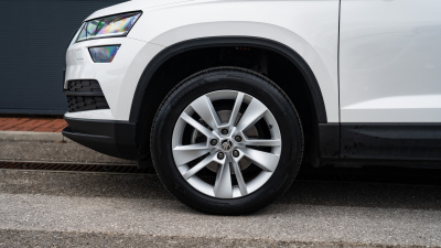 Škoda Karoq 1.5 TSI JOY Plus (pohľad do interiéru)