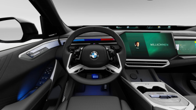 BMW X4 40d xDrive (pohľad do interiéru)