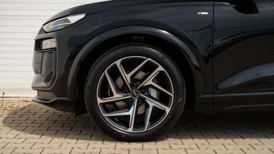 AUDI Q6 e-tron Quattro