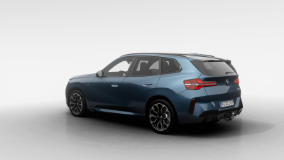 BMW X3 20 xDrive (pohľad zboku)