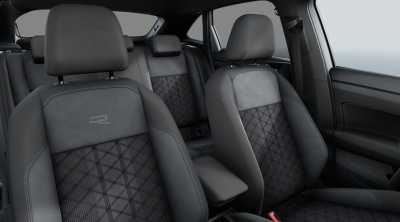 VW Taigo 1.5 TSI R-Line Limited (pohľad do interiéru)