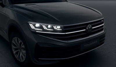 VW Touareg 3.0 TDI Premium Limited (pohľad do interiéru)