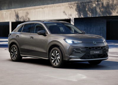VW T-Roc 1.5 eTSI Life (základný pohľad)