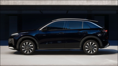 VW T-Roc 1.5 eTSI Style (pohľad zboku)
