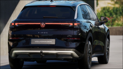 VW T-Roc 1.5 eTSI Style (pohľad do interiéru)