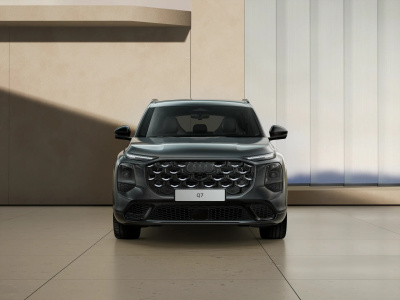 AUDI Q7 3.0 TDI Quattro  (pohľad zboku)