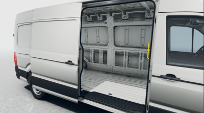 VW Crafter L4H3 35 2.0 TDI (pohľad do interiéru)