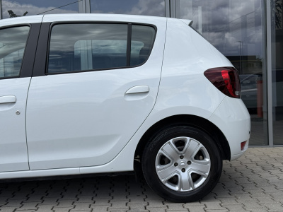 Dacia Sandero 1.0 Sce (pohľad do interiéru)