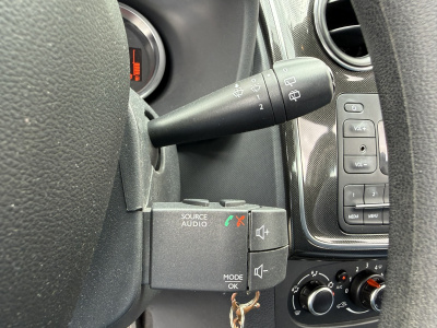 Dacia Sandero 1.0 Sce