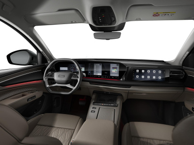 AUDI Q7 3.0 TDI Quattro (pohľad do interiéru)