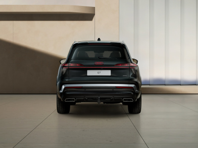 AUDI Q7 3.0 TDI Quattro (pohľad spredu)