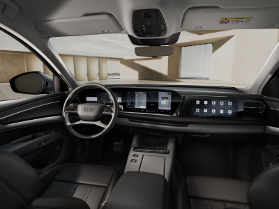 AUDI Q7 3.0 TDI Quattro (pohľad spredu)