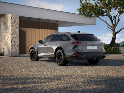 AUDI A6 Allroad 3.0 TDI Quattro  (pohľad do interiéru)