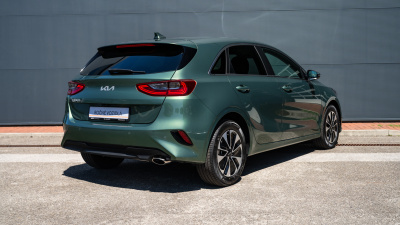 Kia Ceed 1.5 T-GDi Gold (pohľad do interiéru)