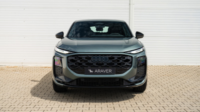 AUDI Q3 Sportback 2.0 TFSI Quattro (pohľad do interiéru)
