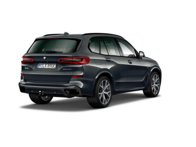 BMW X5 45e xDrive (pohľad zboku)