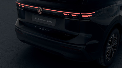 VW Tiguan 2.0 TSI Limited 4x4 (pohľad do interiéru)