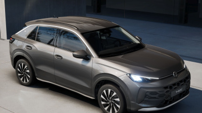 VW T-Roc 1.5 eTSI Limited (pohľad do interiéru)